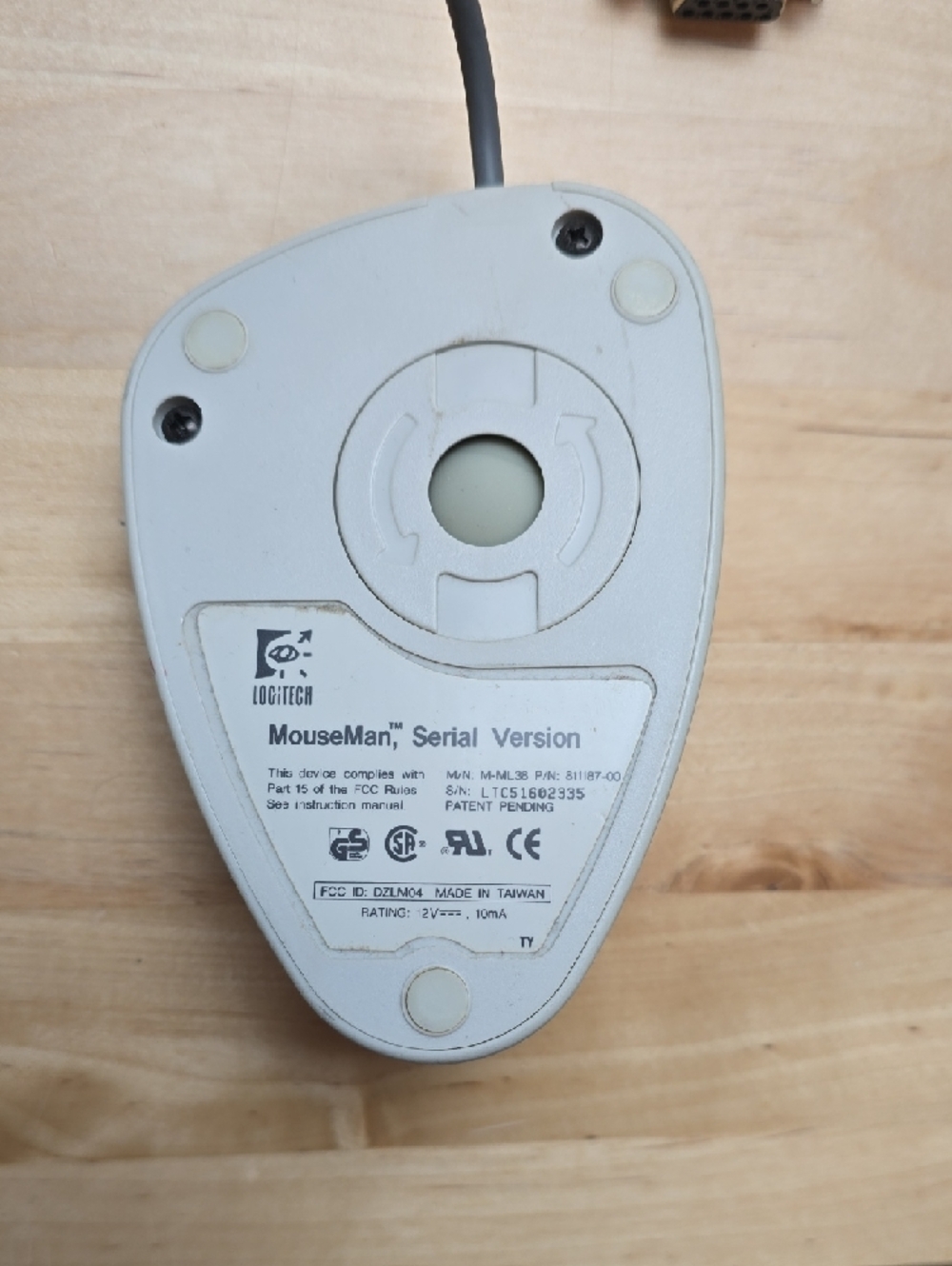 Vintage 90s Logitech Logitech MouseMan Three-Button Serial Mouse M-ML38 - Picture 3 of 5